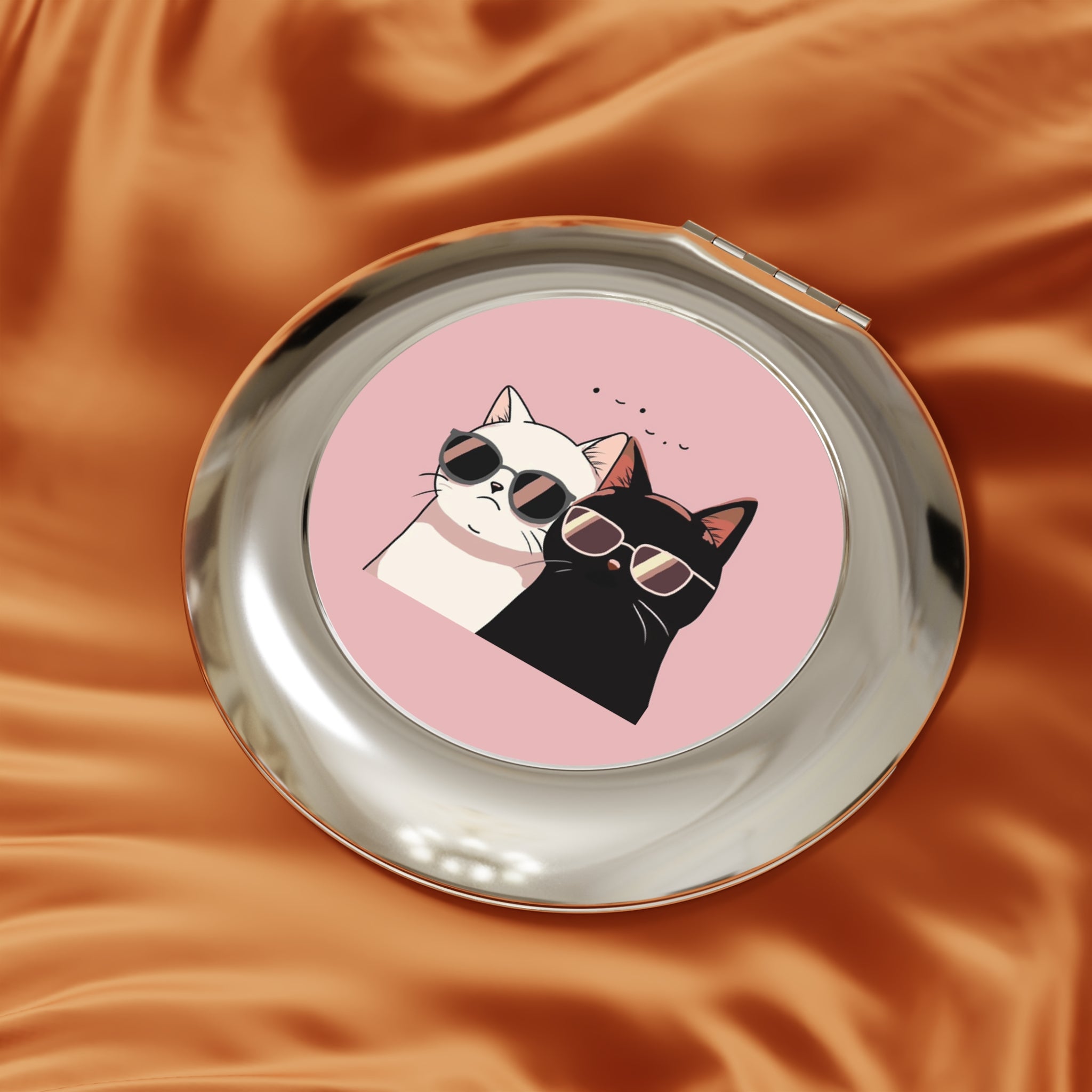 Stylish Cat-Themed Compact Travel Mirror | Stylish Makeup Accessory for Cat Lovers